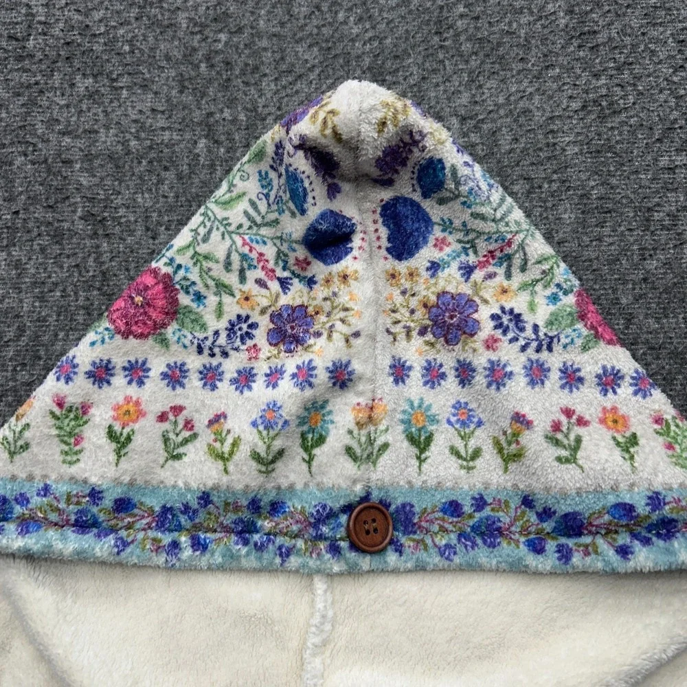 NATURAL LIFE Cream Hooded Floral Hand Towel with Blue Trim